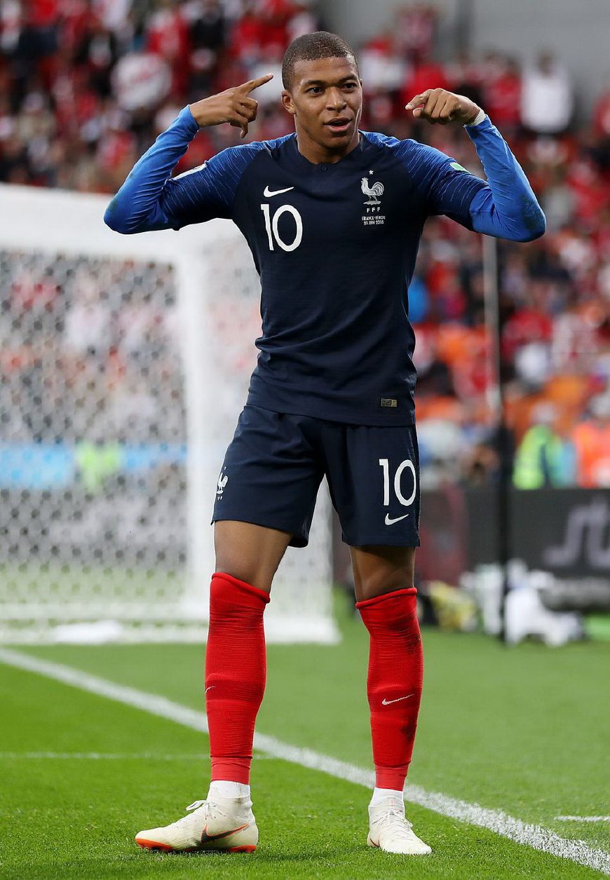 马图伊迪：我看不到维蒂尼亚的上限，他未来有能力争夺金球奖（马图伊迪盛赞维蒂尼亚：潜力无上限，未来有望冲击金球奖）