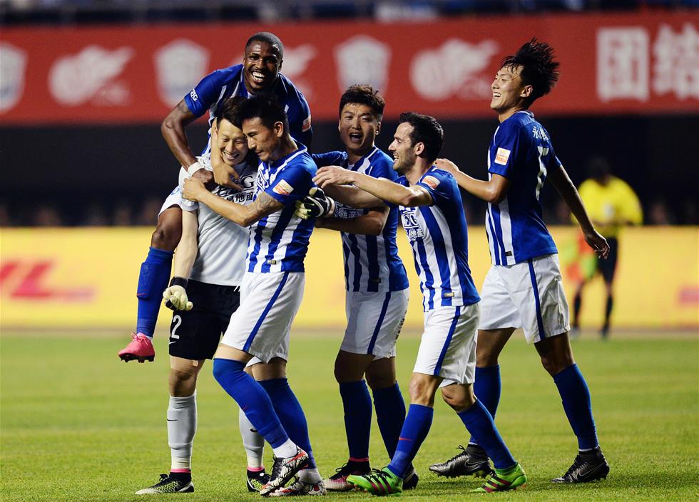 美媒：加兰升级为可以出战，朗佐·鲍尔将缺席比赛（美媒：加兰升级至出战状态，朗佐·鲍尔确认缺阵）